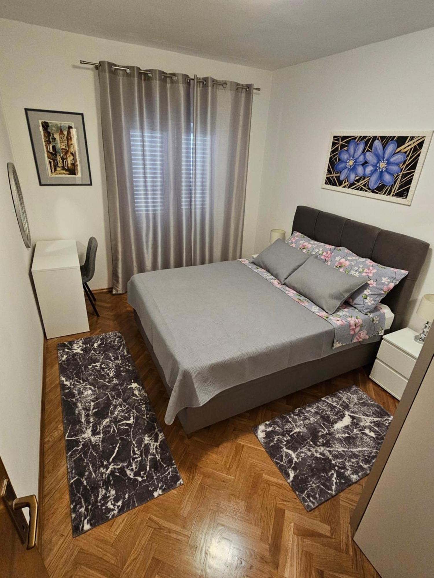 Apartments Grgic Trogir Eksteriør bilde