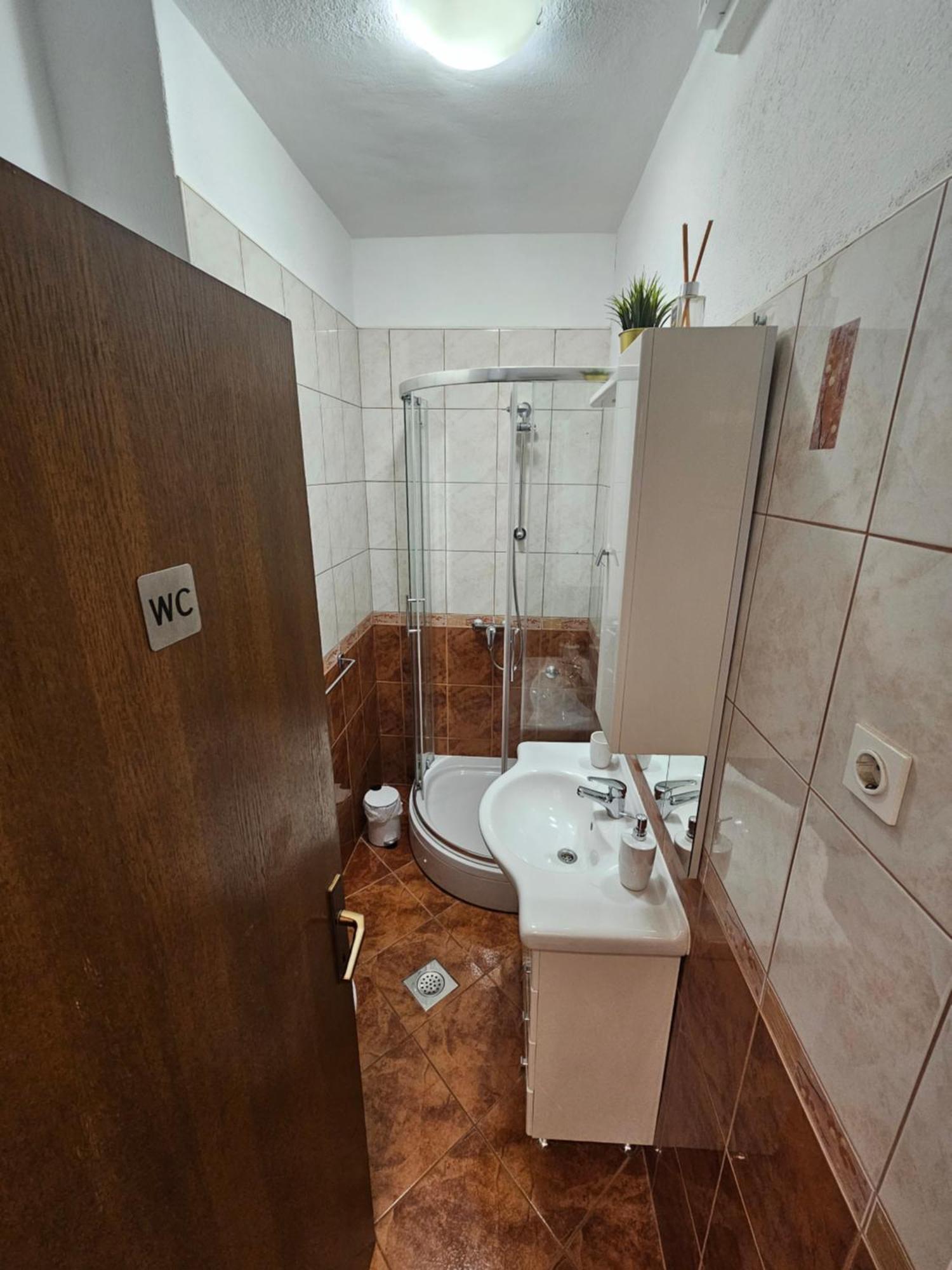 Apartments Grgic Trogir Eksteriør bilde