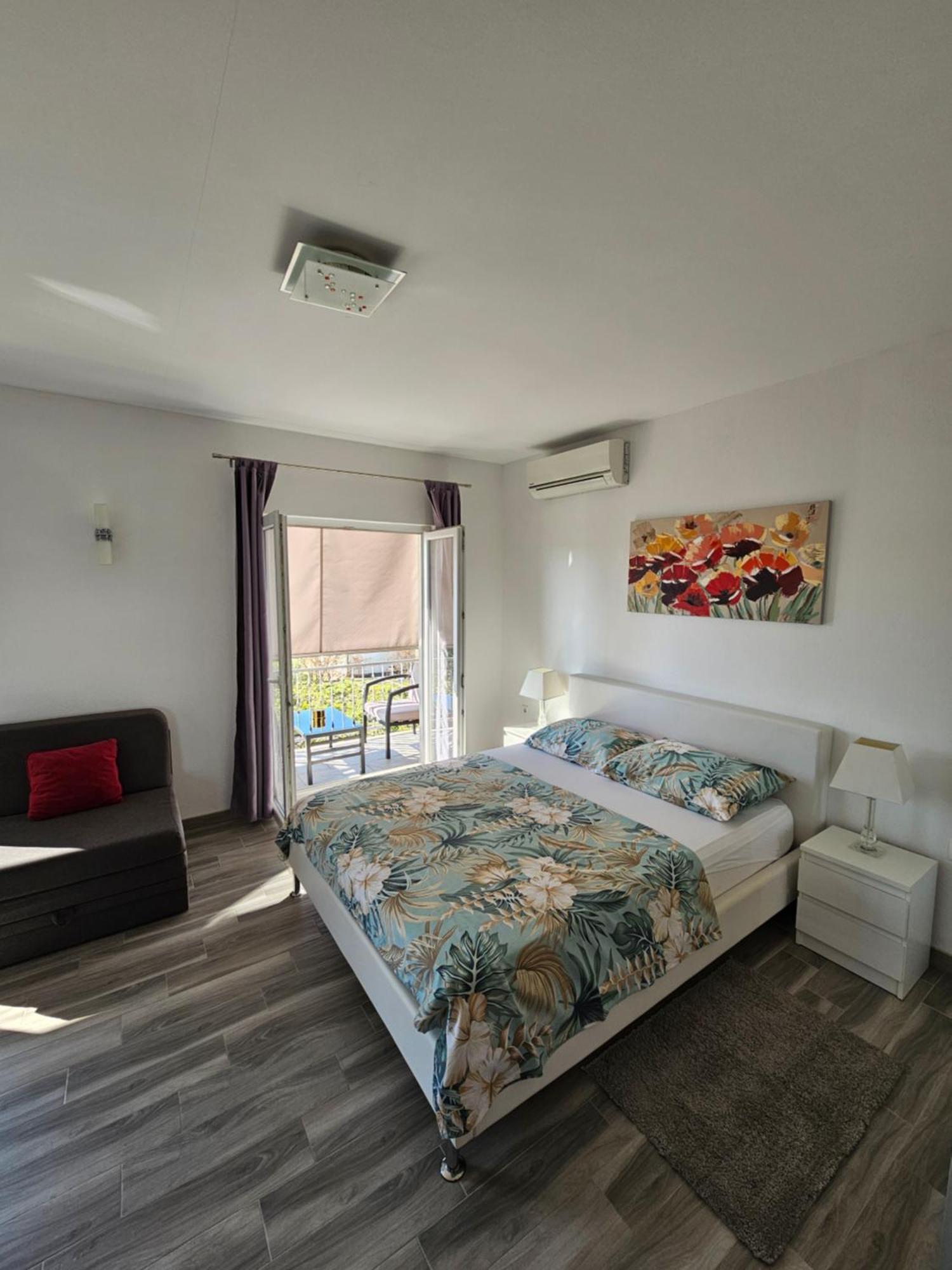Apartments Grgic Trogir Eksteriør bilde
