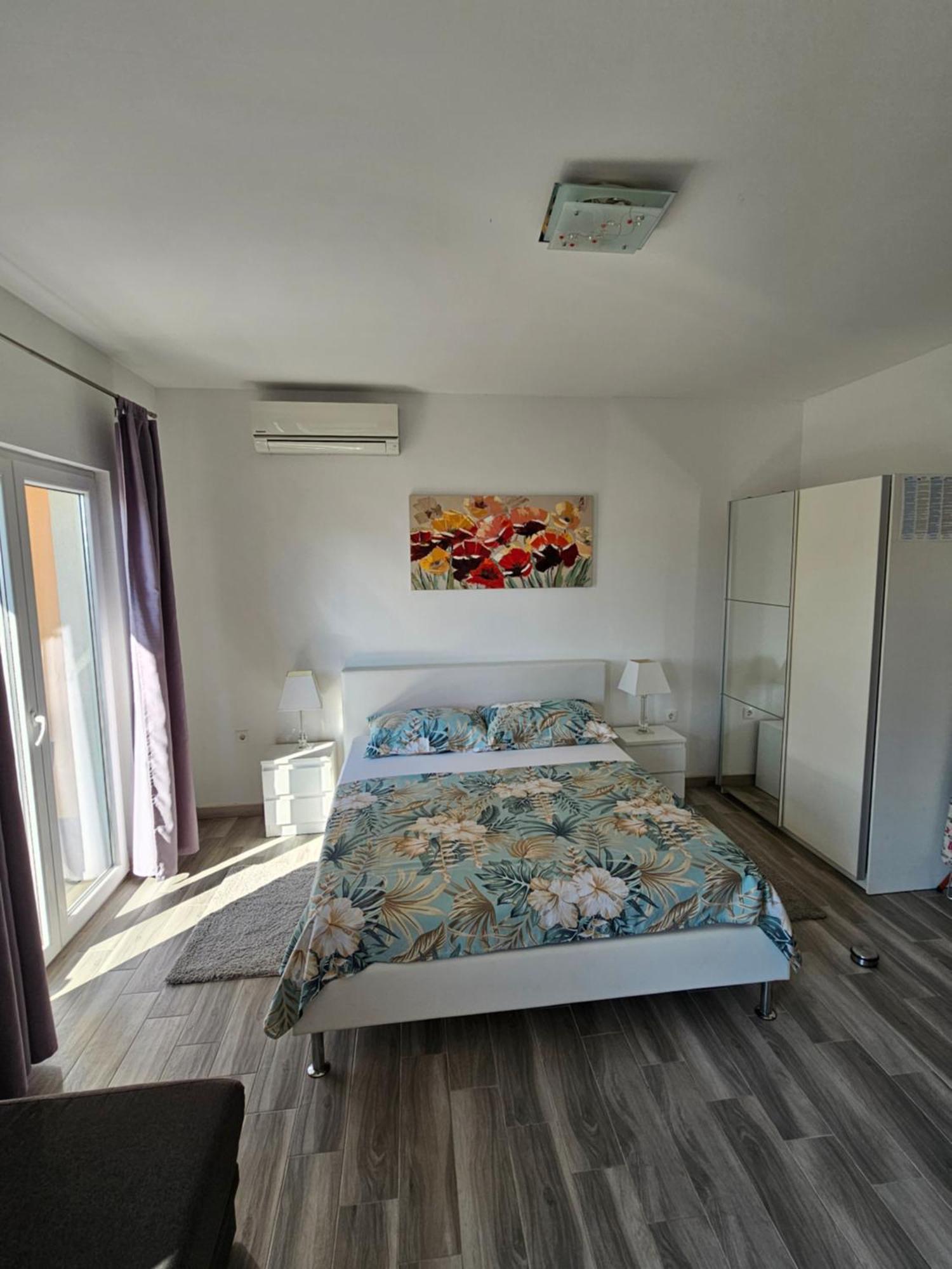 Apartments Grgic Trogir Eksteriør bilde